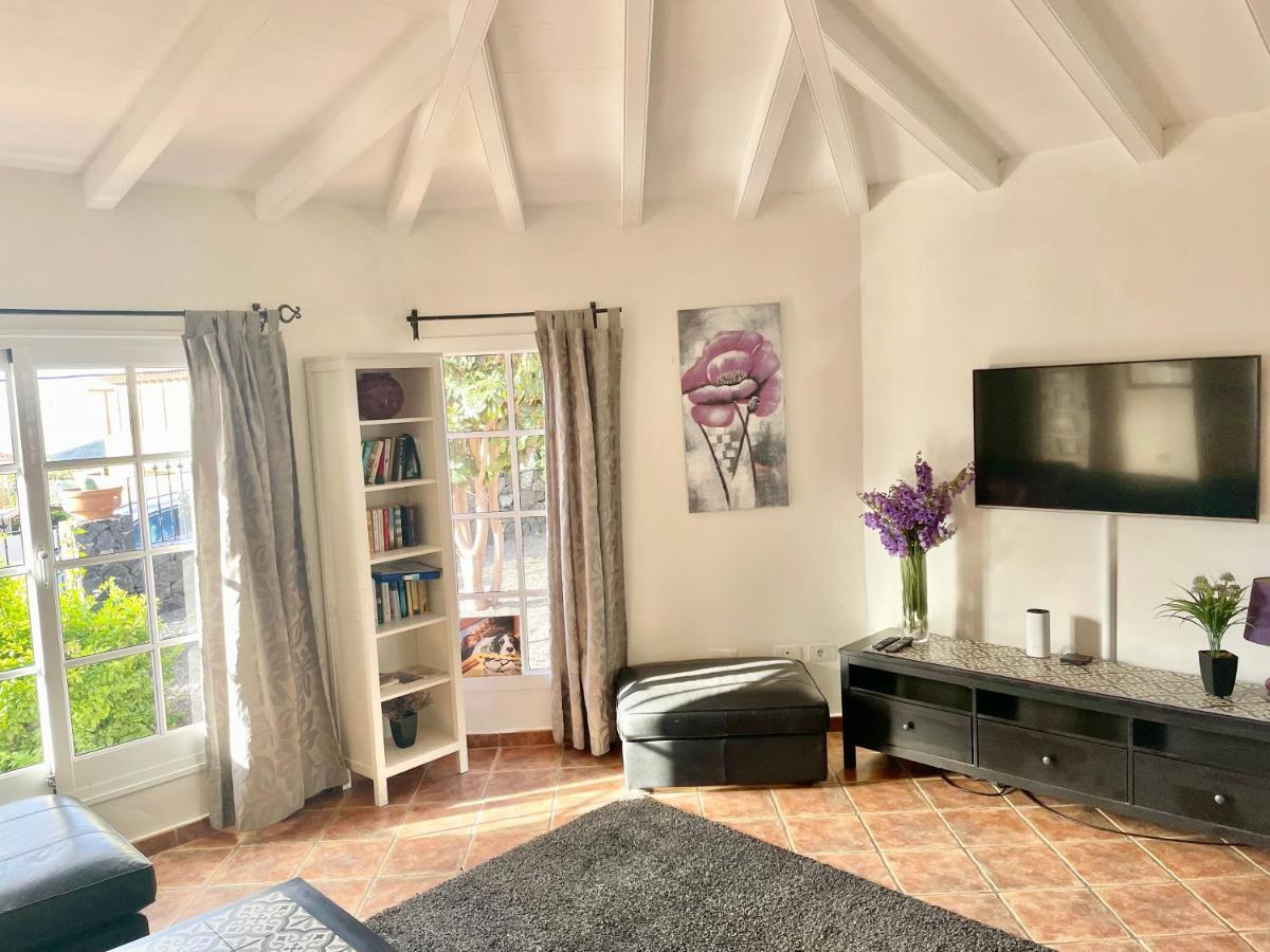 Villa Consuelo - Quiet Location Close To Resorts Buzanada 외부 사진