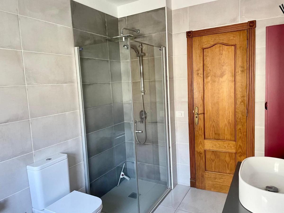 Villa Consuelo - Quiet Location Close To Resorts Buzanada 외부 사진